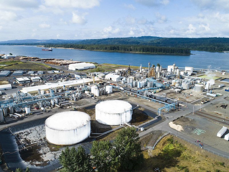 LANXESS completes acquisition of Emerald Kalama Chemical