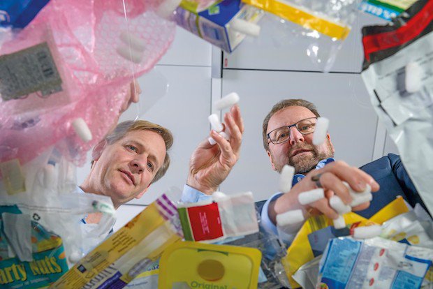 Dr. Andreas Kicherer and Dr. Stefan Gräter talk about the different types of plastic waste and their recycling